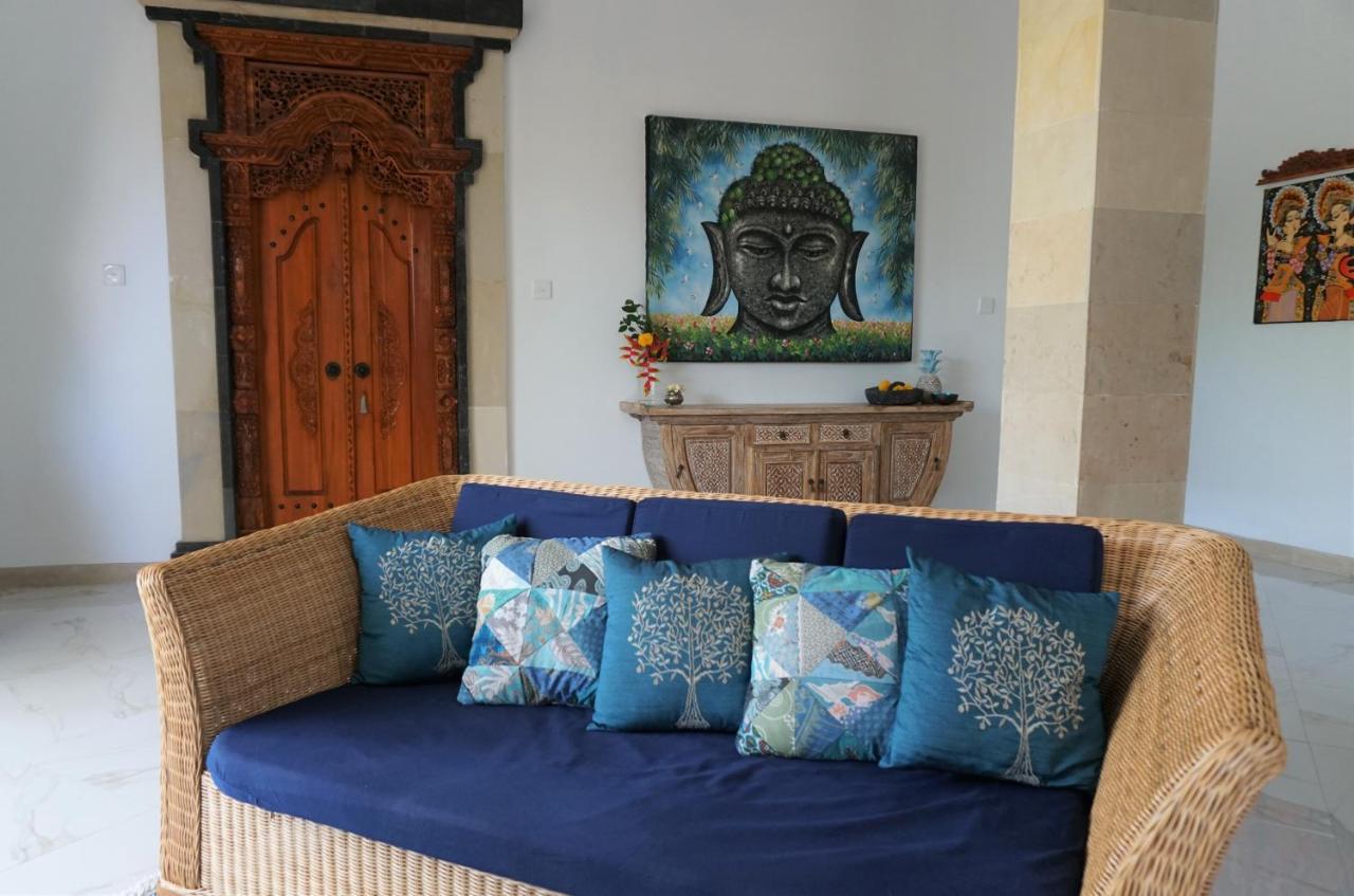 Bulan Pool Villa At Amed Harmony ภายนอก รูปภาพ