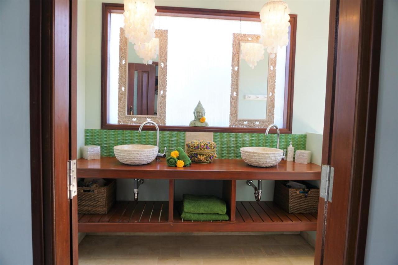 Bulan Pool Villa At Amed Harmony ภายนอก รูปภาพ