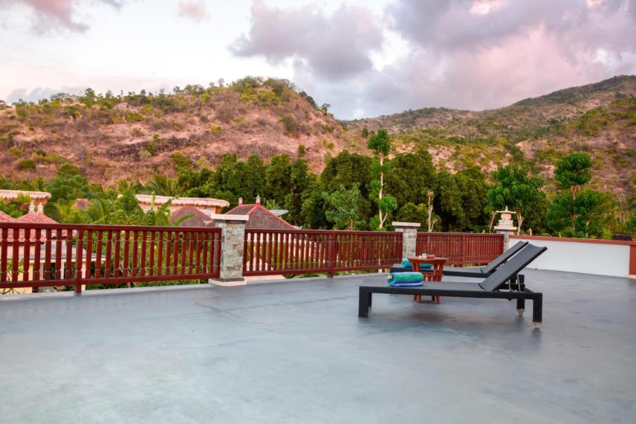 Bulan Pool Villa At Amed Harmony ภายนอก รูปภาพ